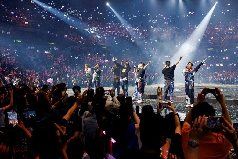 7月25日にも香港でコンサートを開催していたMIRROR　Tyrone Siu-REUTERS