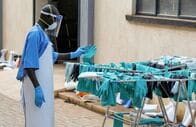ウガンダがエボラ終息宣言、感染者20人・死者2人