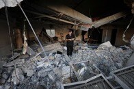 「何百人もの患者が夜中に避難」イスラエルがガザの病院をミサイル攻撃した理由