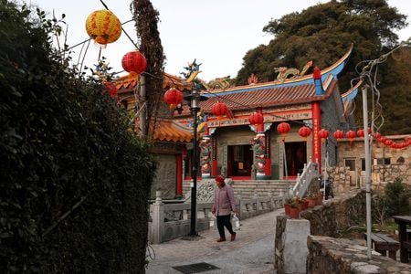 ３月１５日、台湾が、中国に侵攻された場合に外界と通信できる手段を確保しようと奔走している。台湾・馬祖島の南竿地区で２０２１年１月撮影（２０２３年　ロイター/Ann Wang）