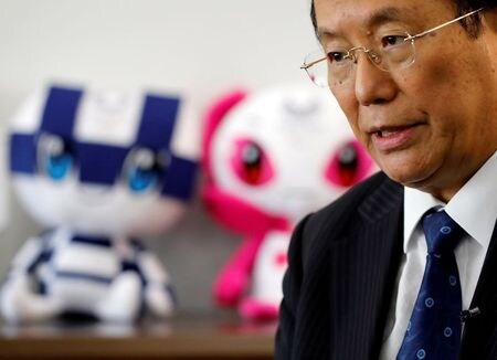 　７月２２日、東京オリンピック・パラリンピック競技大会組織委員会の武藤敏郎事務総長は、来年の五輪開催に向け、９月中に運営態勢の見直しを行い、それに基づいて延期に伴う追加的コストを積算する考えを示した。都内で２１日撮影（２０２０年　ロイター/Issei Kato）