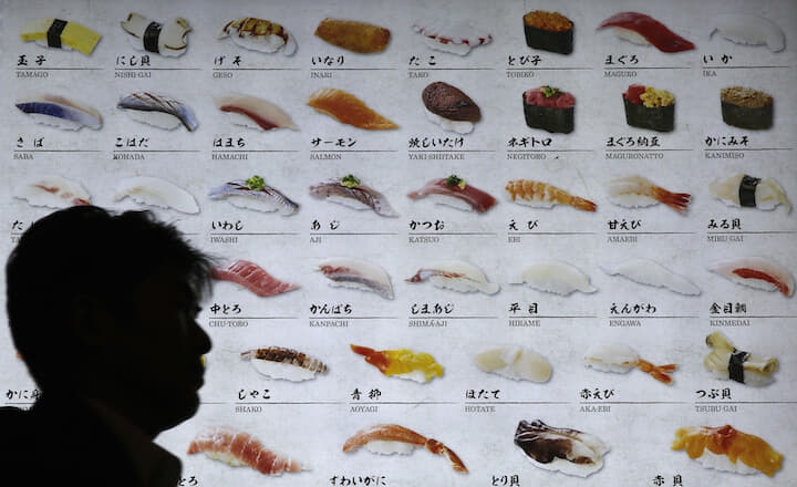 日本人は「回転寿司テロ」に怯えすぎ（東京）Toru Hanai-REUTERS
