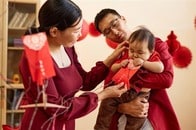 出生率回復に必要なのは結局「お金」？　中国中部の小さな町での成功例から分かったこと