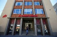 ウーバー、独デリバリー・ヒーローにＴＯＢ　企業価値148億ドル