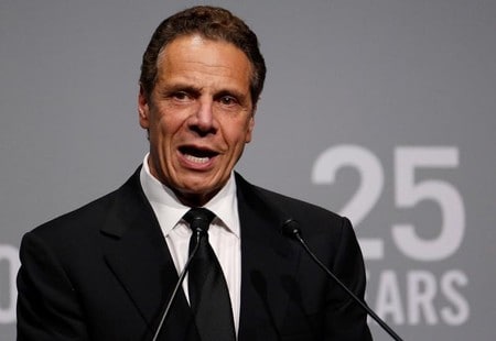 　１２月２８日、米ニューヨーク州のクオモ知事（写真）は、前週に成立した税制改革法案について、税金の高い州を狙い撃ちにした法律であり、憲法に違反する可能性があるとの認識を示した。１１月撮影（２０１７年　ロイター／Shannon Stapleton）