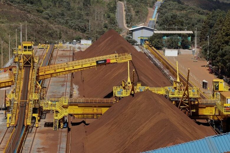 写真はブラジル鉱業大手バーレが運営するカパネマ鉄鉱山。2025年9月、同国ミナスジェライス州オウロプレトで撮影。REUTERS/Washington Alves