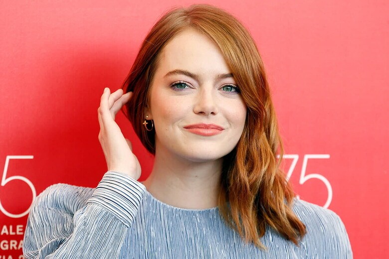 エマ・ストーン（2018年8月、伊ベネチア）　Andrea Raffin-Shutterstock