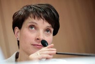 相次ぐユダヤ人差別発言でドイツの極右政党AfDも終わった？