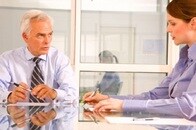 ヒラリーもサンドバーグも「男より弱気」は本当か？