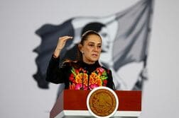 米・メキシコ、中間選挙前の貿易合意模索　シェインバウム氏「前進」