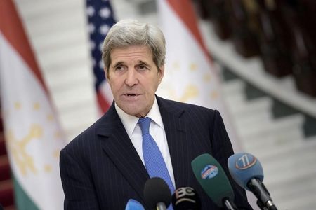　１１月８日、ミャンマーで実施された総選挙について、ケリー米国務長官（写真）は、重要な前進であるものの「完全にはほど遠い」と指摘した。３日撮影（２０１５年　ロイター/Brendan Smialowski/Pool）