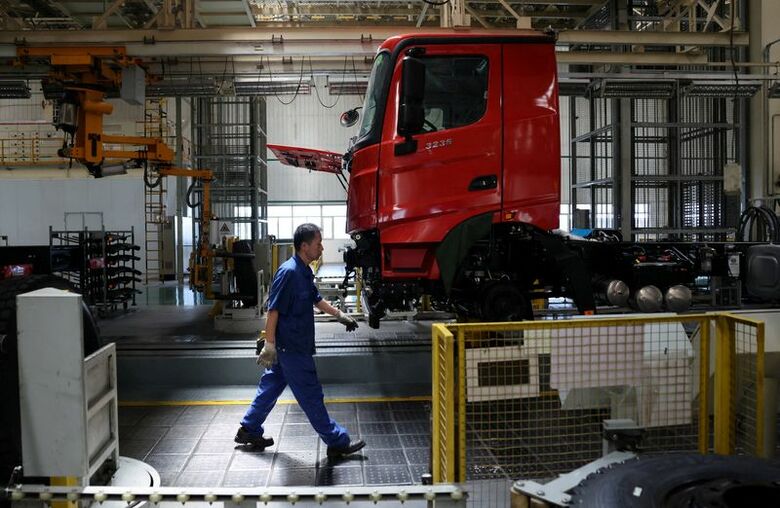 6月13日、中国のモンゴル自治区にある自動車工場で撮影。REUTERS/Maxim Shemetov