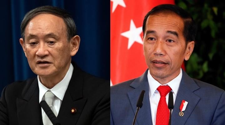 10月20、21日に日本の菅首相（左）がインドネシアを訪問、ジョコ・ウィドド大統領（右）と会談する。　REUTERS-Carl Court/Feline Lim