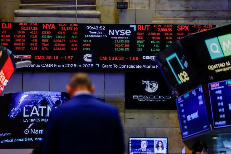 ニューヨーク証券取引所（NYSE）で9月15日撮影。REUTERS/Jeenah Moon