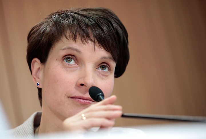 党員のユダヤ人差別で支持率ガタ落ち、極右AfDのペトリー党首　Axel Schmidt-REUTERS
