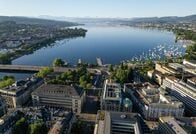スイス中銀、政策金利0％に据え置き　為替介入「必要に応じて」