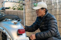 「代わりの移動手段がないから」だけではない、運転免許を手放せない本当の理由