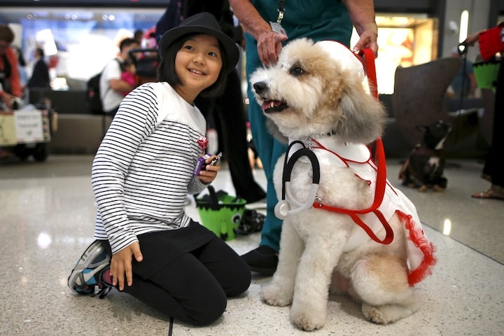 Lucy Nicholson-REUTERS