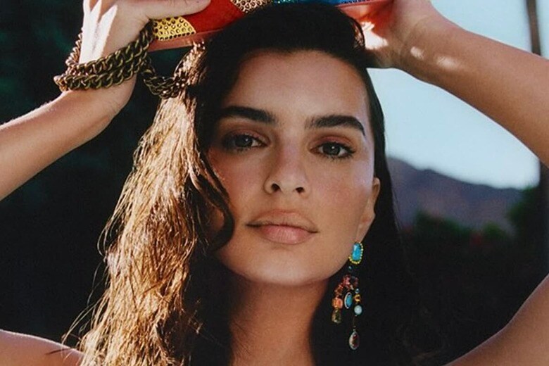 エミリー・ラタコウスキー　emrata-Instagram