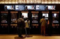 韓国･文在寅の賃上げ政策が招いたこと──映画館からスタッフが消えた