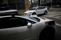 マスク氏、米国で年内に完全自動運転車がさらに普及と予想