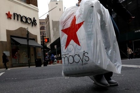 　５月１１日、米百貨店大手のノードストロームやメーシーズ、コールズが発表した四半期既存店売上高は、軒並み予想割れとなった。ニューヨークのブルックリンで撮影（２０１７年　ロイター/Brendan McDermid）