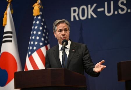 北朝鮮の外務省は、同国とロシアの関係に関するブリンケン米国務長官の発言について、朝鮮半島の政治的および軍事的な緊張を高めるだけとして非難した。１１月９日、ソウルで撮影（２０２３年　ロイター/JUNG YEON-JE/Pool via REUTERS）