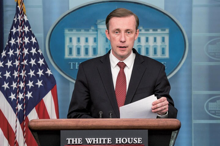 侵攻はいつ始まっても不思議でないと、サリバンは記者会見で明言した　SHAWN THEW-EPA-BLOOMBERG/GETTY IMAGES