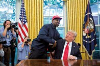 カニエとトランプは2人とも「アップルパイと同じくらいアメリカらしい」