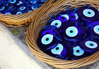 トルコ宗務庁がトルコの有名なお土産「ナザール・ボンジュウ」を許されないとした理由