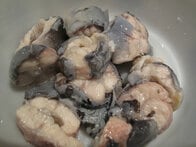 テムズ川のウナギを絶滅させるな