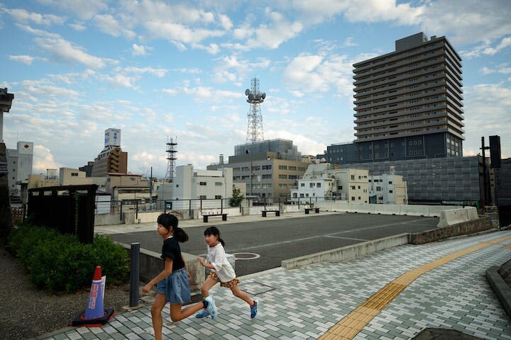 撮影：内村コースケ