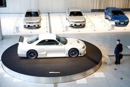 　９月２４日、日本自動車工業会（自工会）の永塚誠一副会長は会見で、新型コロナウイルス感染拡大の影響が及んでいる国内自動車市場について、少しずつ回復しており、９月は聞き取り調査で「９割台近いペースに回復しているように伺っている」と述べた。写真は横浜で２０１６年５月撮影（２０２０年　ロイター／Toru Hanai）