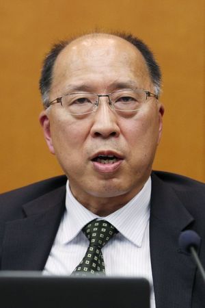 　６月２９日、遠藤俊英・前金融庁長官（写真）は、ロイターとのインタビューで、海外株主への圧力問題で揺れる東芝について、安全保障上重要な技術を持つ企業として外為法の指定を受けた「特殊性」があるとし、東芝問題を受けて日本企業全体のガバナンスがなっていないとみるのは妥当ではないとの認識を示した。都内で２０２０年７月撮影（２０２１年　時事通信）