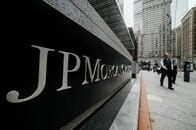 ＪＰモルガン、26年末の金価格予想を4500ドルに下方修正
