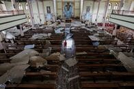 インドネシア地震、死者68人に増加　余震の中で捜索続く