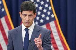 アングル：透明性低下したＦＲＢ新体制、「グリーンスパン時代」回帰で市場に波乱も