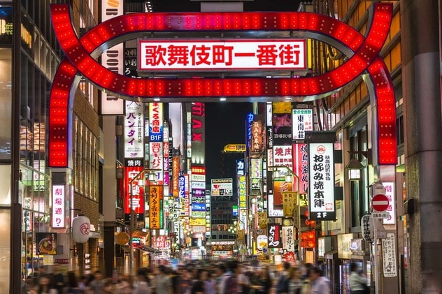 歌舞伎町は、20代の女の子がヤクザに「うるせえジジイ！」と怒鳴る街になった