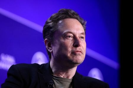 　１０月２日、米実業家イーロン・マスク氏が、数年前から保守系政治団体に献金をしていたことが、事情に詳しい４人の関係者の話で明らかになった。ビバリーヒルズで５月６日撮影（２０２４年　ロイター/David Swanson）