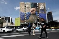 トランプは期待外れ？ イラン経済に当面は持ちこたえる「底力」