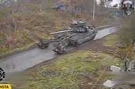 【動画】ロシア派遣の北朝鮮兵は「肉挽き機」の餌食に？ ロシア戦車が次々に爆発...クルスク州の戦闘映像
