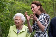 【英王室】2人のプリンセスに愛されるデザイナー、アーデムとは？