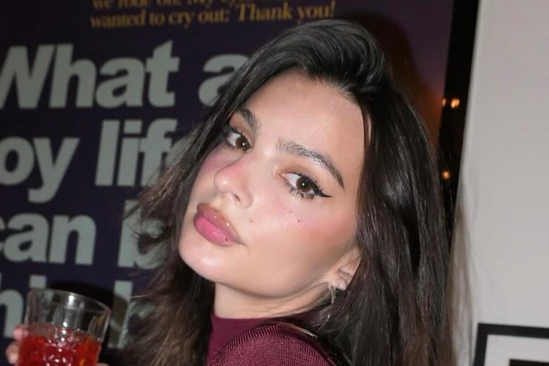 エミリー・ラタコウスキー　emrata-Instagram