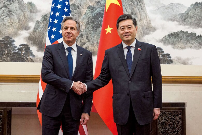 6月18日に秦（右）はブリンケン米国務長官（左）と北京で会談していた　U.S. DEPARTMENT OF STATEｰUPI/AFLO