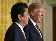 安倍首相「尖閣は安保対象と確認」　日米対話強化で新枠組み協議へ