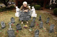 「民主主義の墓場」？ 政府閉鎖下のワシントンに広がる政治的ハロウィン