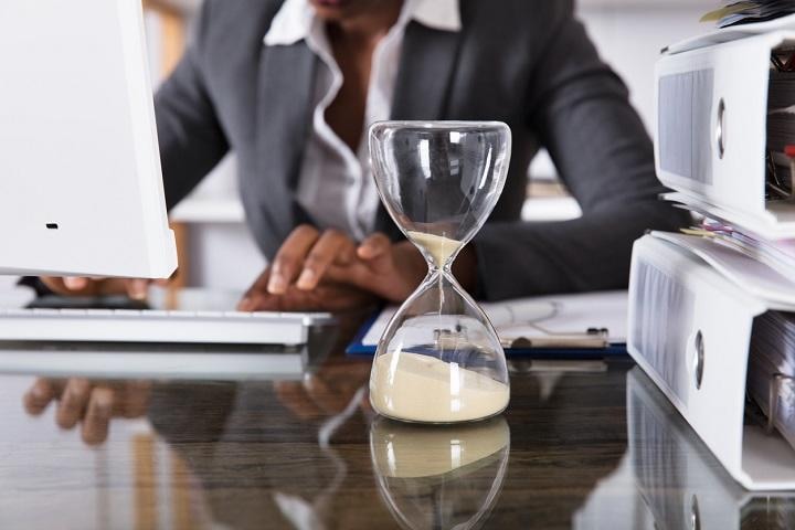 これから欲しいのは、時間内にハードワークして「脳に汗をかける」人材だ　AndreyPopov/iStock.