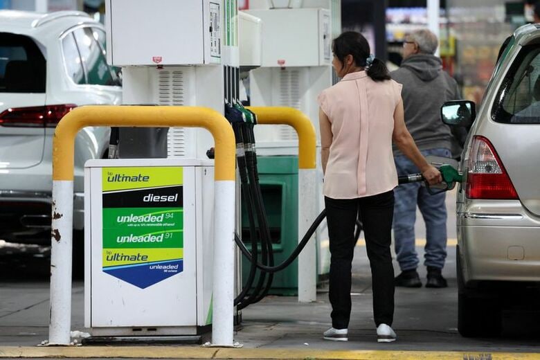 オーストラリア・シドニーにある英BPガソリンスタンド。3月19日撮影。REUTERS/Hollie Adams