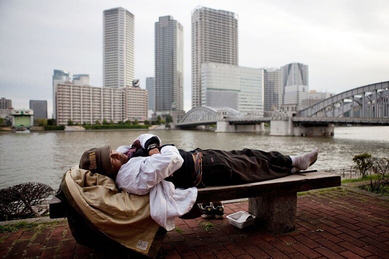 1億総中流という幻想はもはや通用しない時代に突入した　1001nights / iStockphoto