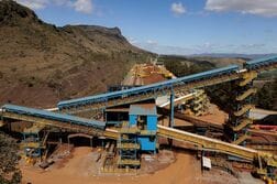 バーレ、第3四半期の中核利益20％減　鉄鉱石生産は予想下回る